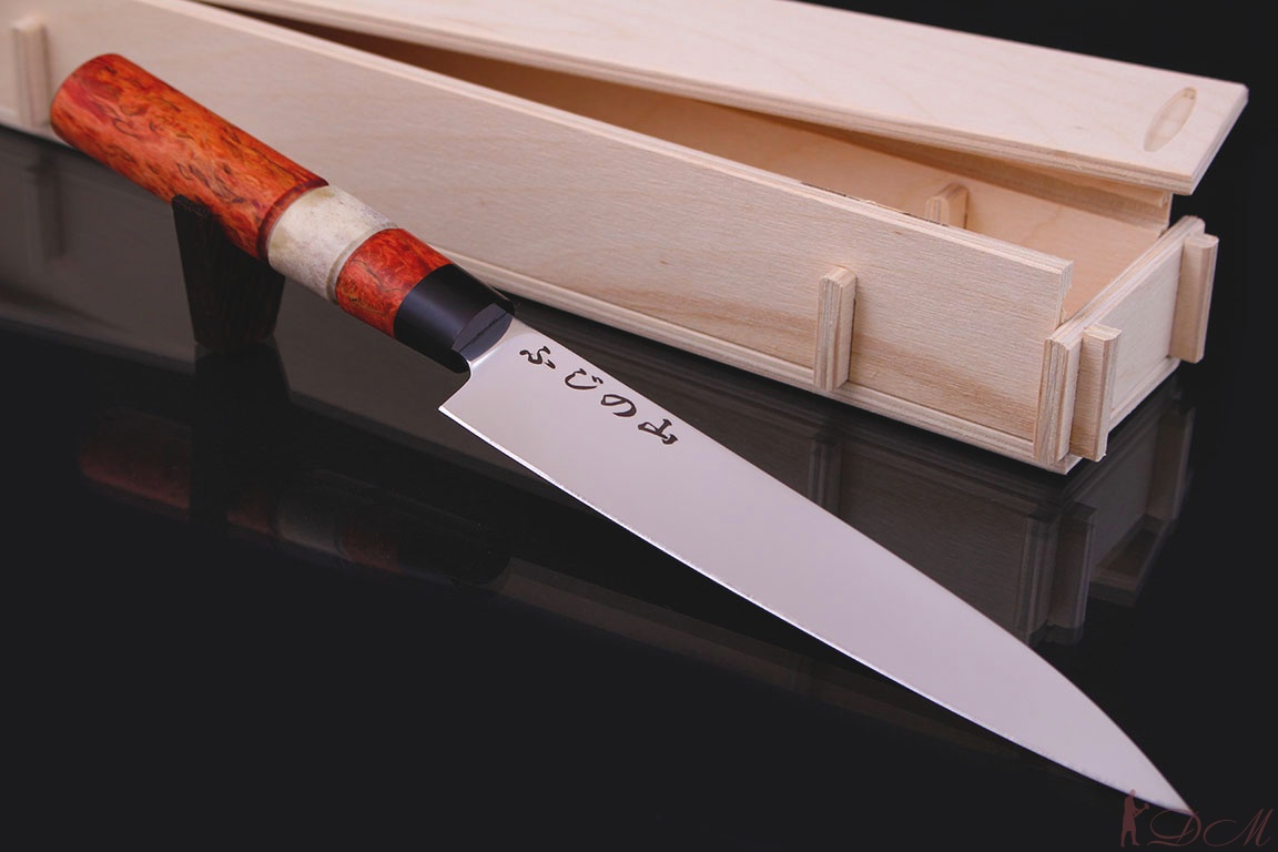 Кухонный нож "Янагиба" 175мм. Сталь х12мф. Рукоять эбонит, рог, карельская береза (красная).