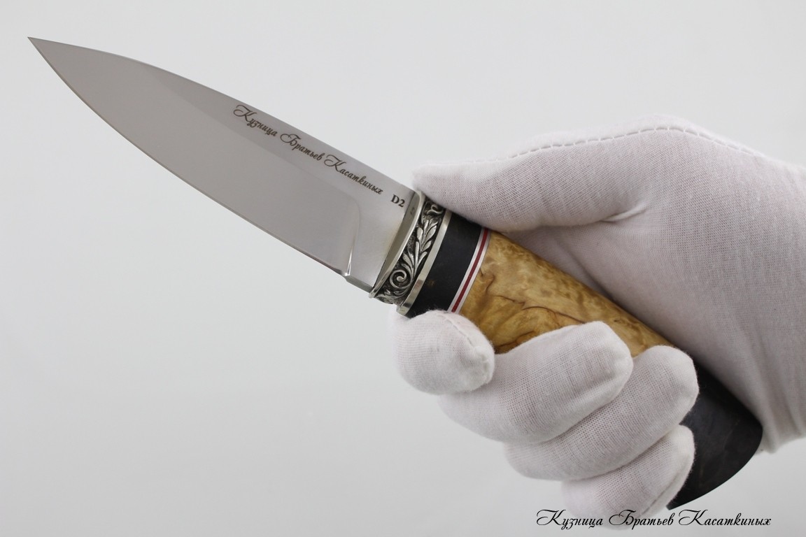 Нож "Клык" Клинок D2. Рукоять карельская береза.