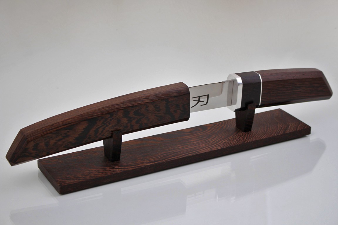 "Samurai" Knife. Bohler 100 Steel. Wenge Handle and Sheath