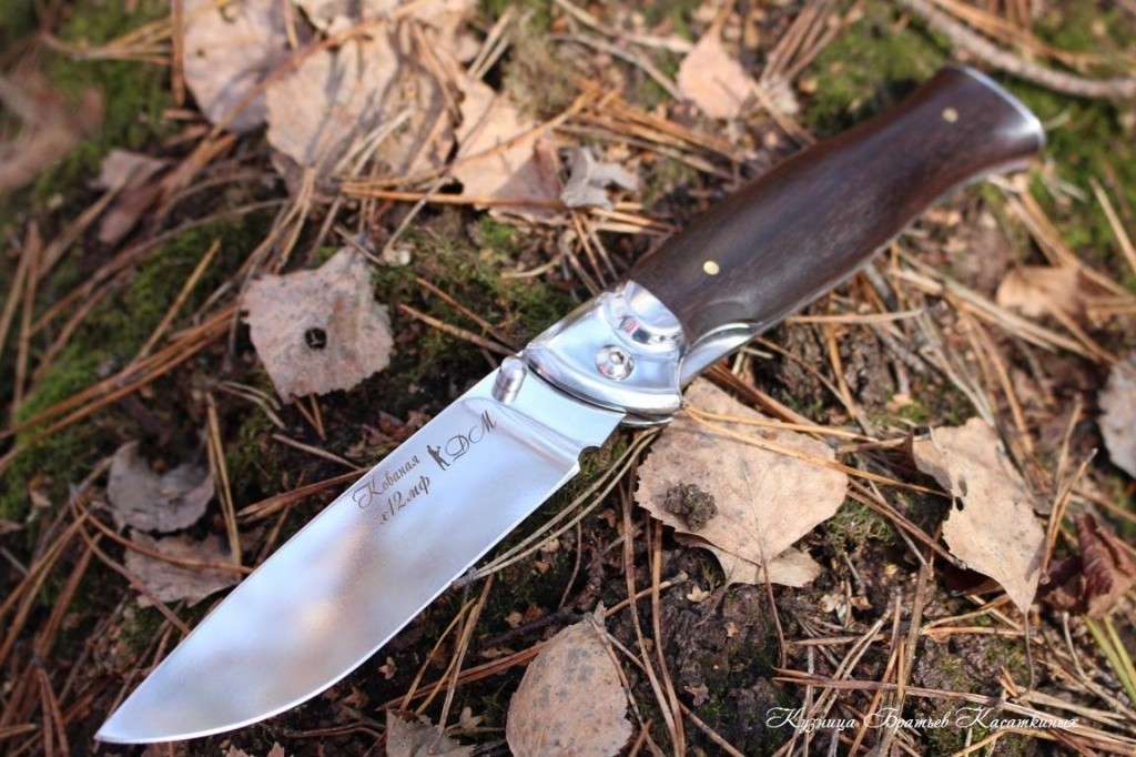 Складной нож для охоты